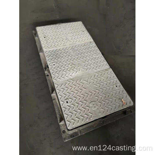 FRP manhole cover with ductile frame B125